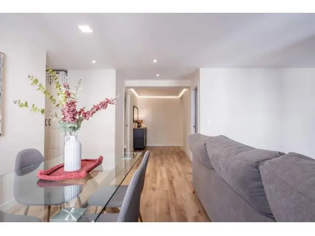 Vivienda Reformada Zaragoza 2 Dormitorios Excelente Estado