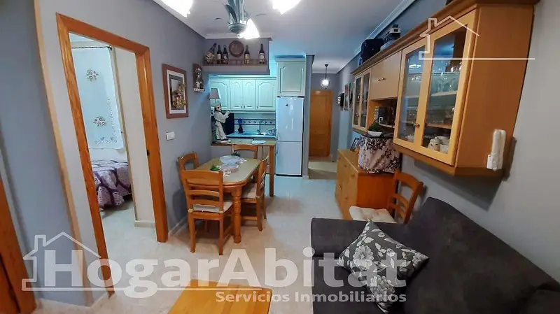Piso en venta Torrevieja con piscina y terraza cerca de la playa