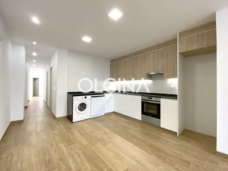 Venta Piso de 3 habitaciones en Universidad, Alcoy - Ref: 486