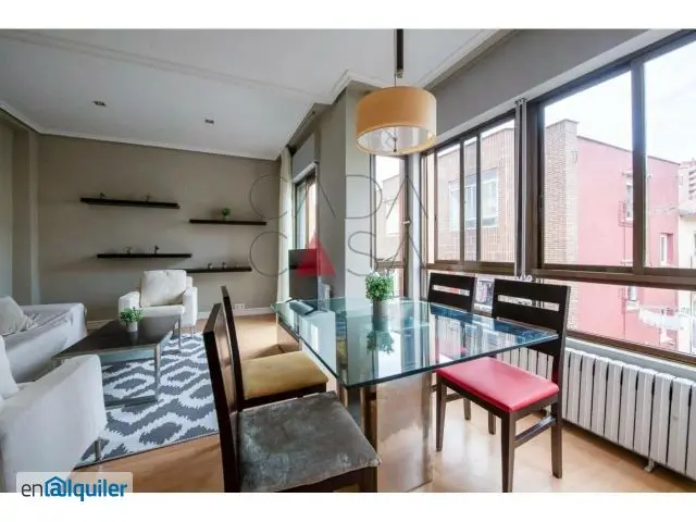 Alquiler Piso Amueblado 3 Habitaciones Centro Curso Escolar