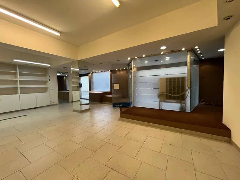 Local Comercial 150m2 en Igualada Esquina Calle Odena Avenida Barcelona