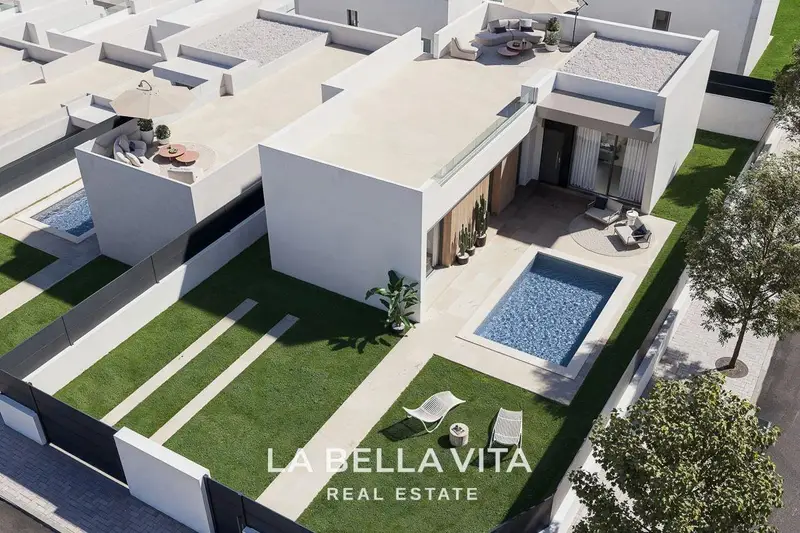 Villa de Lujo en Venta San Miguel de Salinas