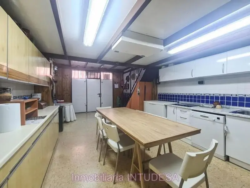 venta Local Comercial en Tudela, Navarra (MZH-2718)- Globaliza