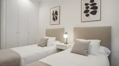 Piso en venta en Casares 82m2 2 habitaciones 2 baños