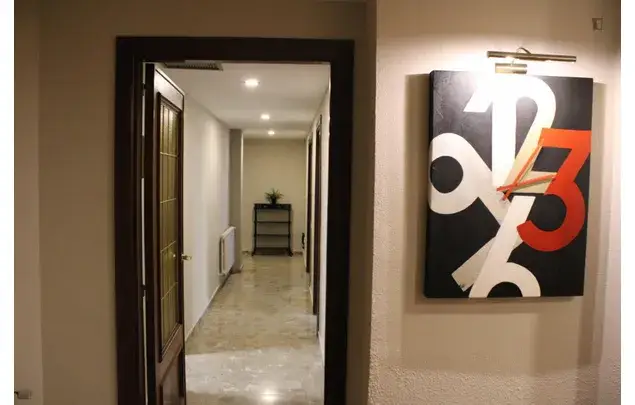 Apartamento 5 Dormitorios Valencia Estudiantes