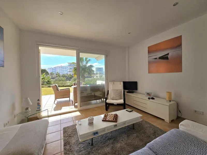 Apartamento en Cala d Or con Jardin Privado 2 Dormitorios 2 Banyos