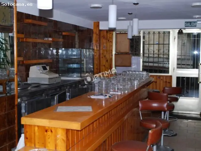 Bar en Santiago de Compostela - Reformado y Equipado