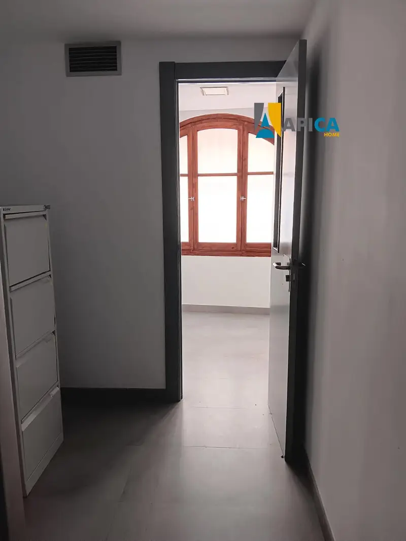 Venta de piso en Algeciras centro: 3 dormitorios, oficina