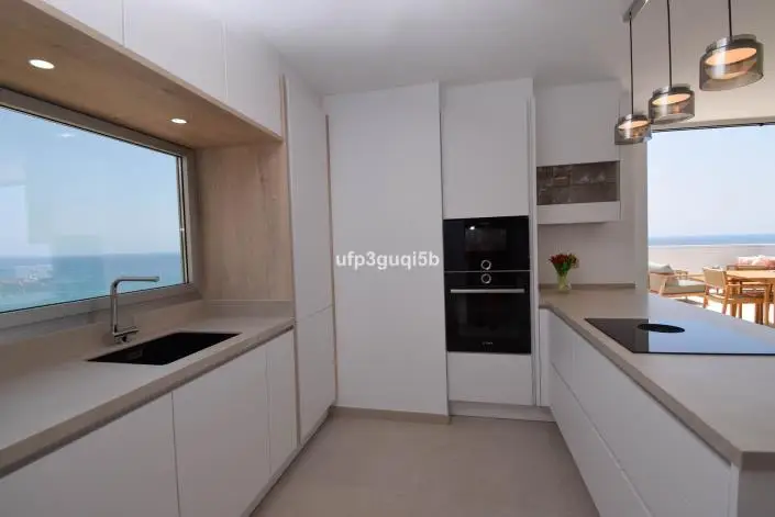 Apartamento 3 Dormitorios en Fuengirola  Penthouse de Lujo