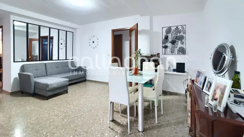 Piso 4 Dormitorios Valencia Alquilado Inversor