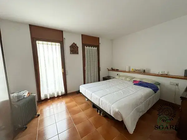 Adosado en Les Cases d Alcanar 4 dormitorios 2 baños terraza y garaje