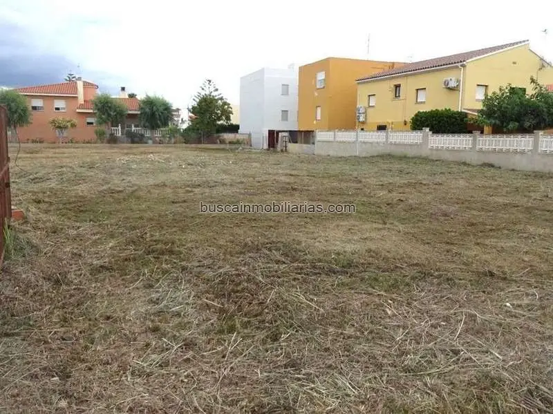 Parcela Urbana en Venta en Almazora Playa