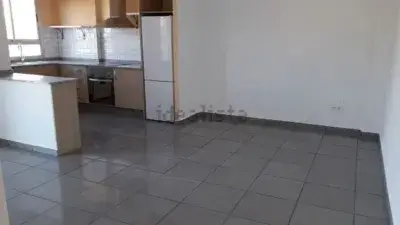 Alquiler Piso Reformado 3 Dormitorios Ribarroja Turia