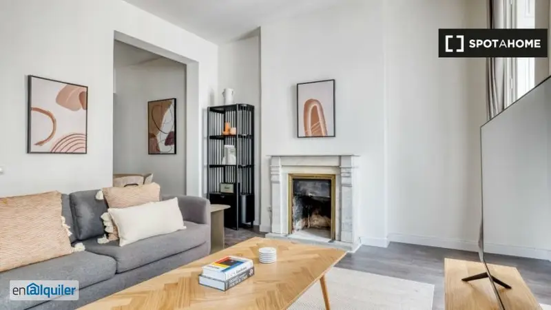 Apartamento 2 Dormitorios Justicia Alquiler