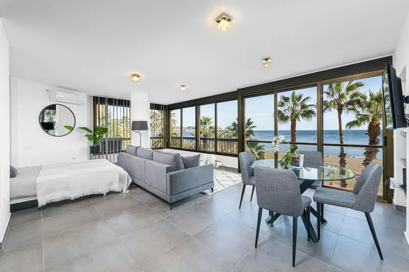Apartamento Malagueta 1 Dormitorio Vistas al Mar Wifi Aire Acondicionado