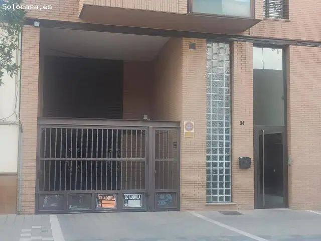 Garaje en Alquiler Calle Mendizabal Cerca del Centro