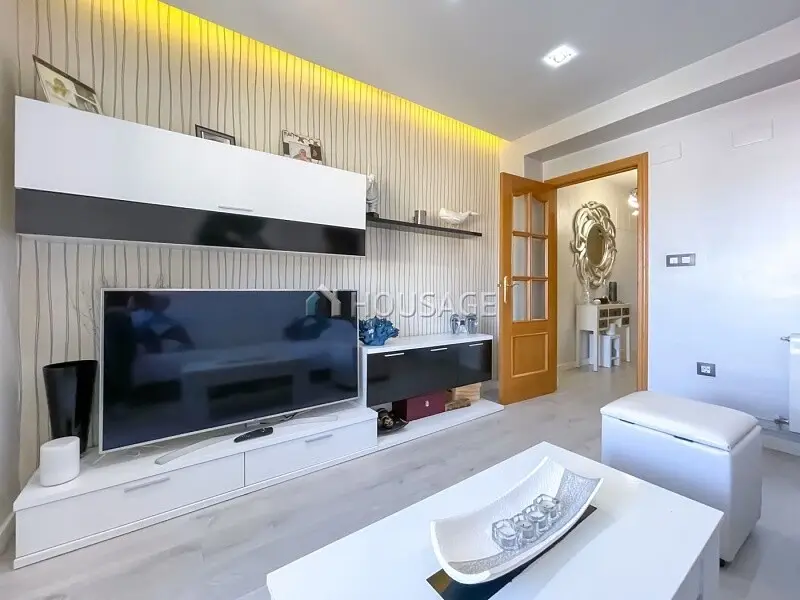Piso Reformado en Requena 70m2 2 Dormitorios