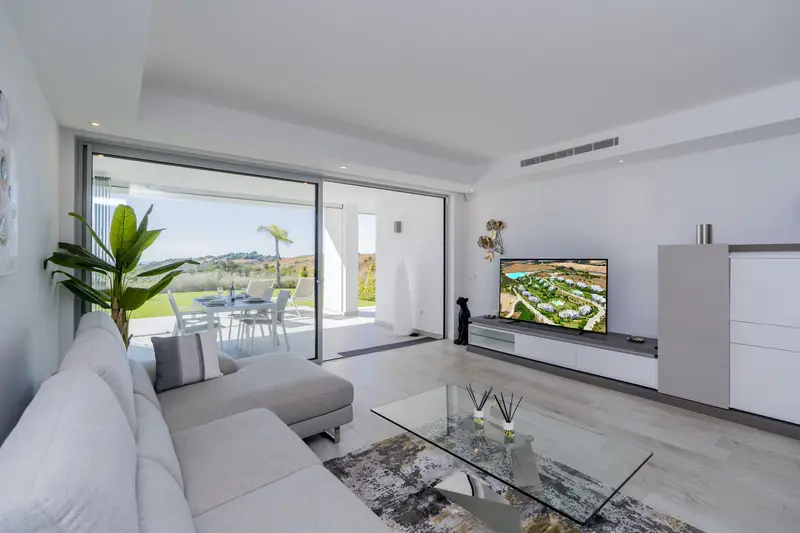 Apartamento 2 Dormitorios Alquiler Málaga España