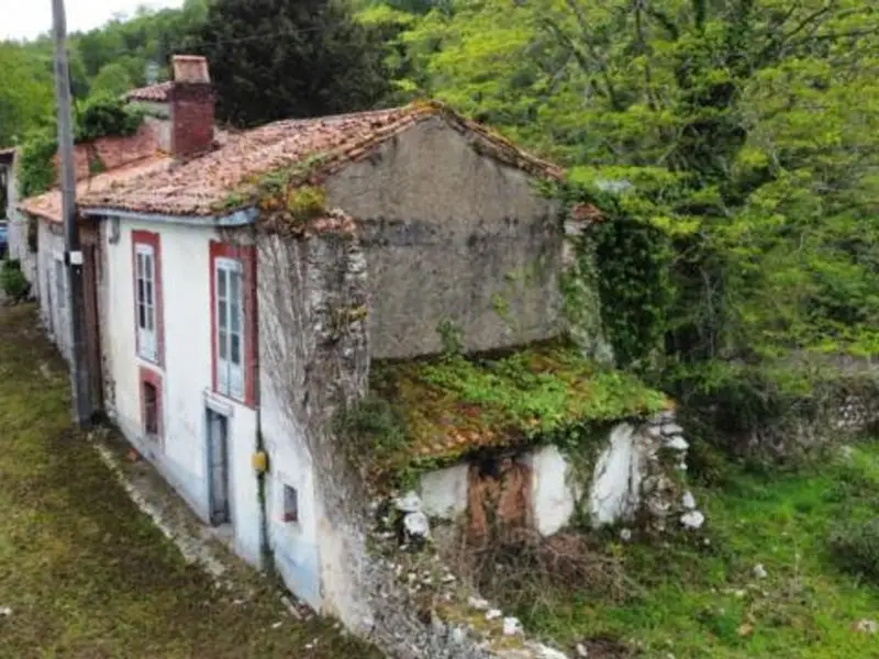 Chalet en Llanes Asturias para reformar con vistas espectaculares