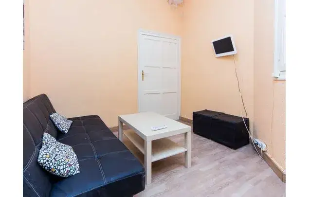 Alquiler 9 habitaciones Madrid Centro 220m2