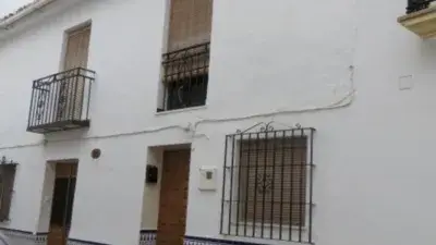 Casa en Almog
cía, Málaga - Oportunidad para Inversores