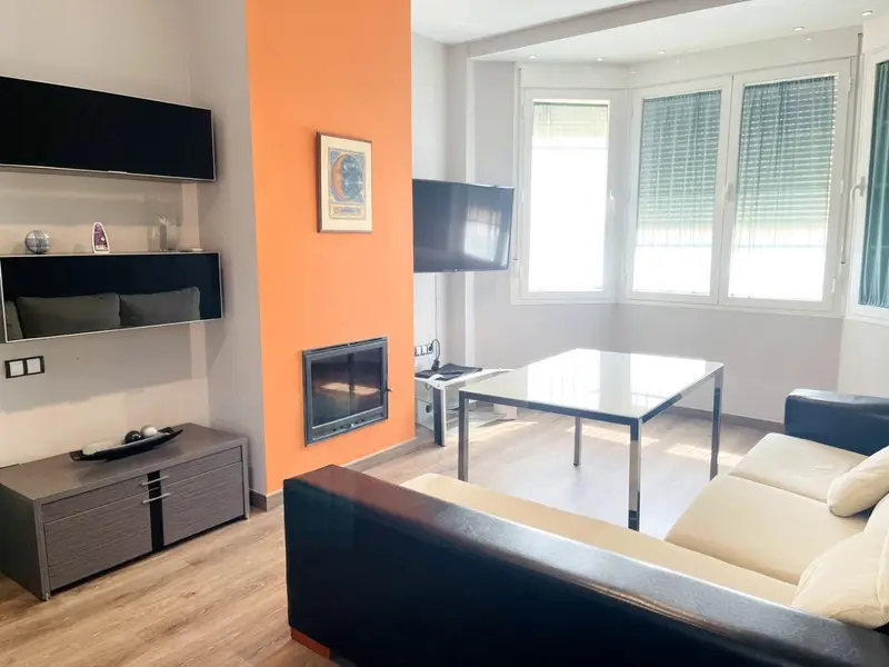 Venta Casa con Patio Humilladero 2 Viviendas