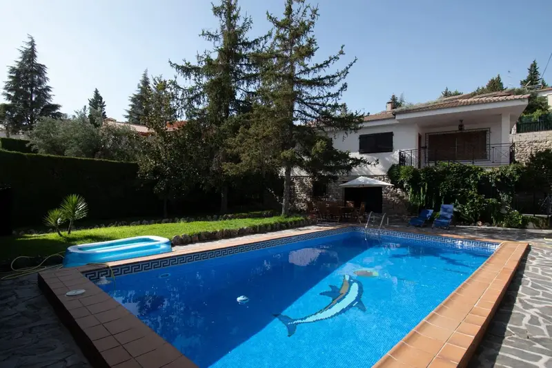 Chalet en venta en Huétor Santillán, Granada