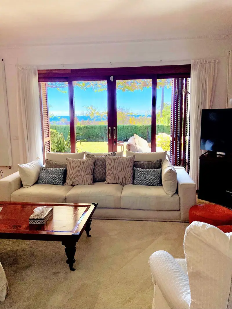 Villa de Lujo en Milla de Oro Marbella 4 Dormitorios Vistas al Mar