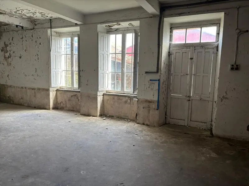 Venta de casa en Santa María de Neda