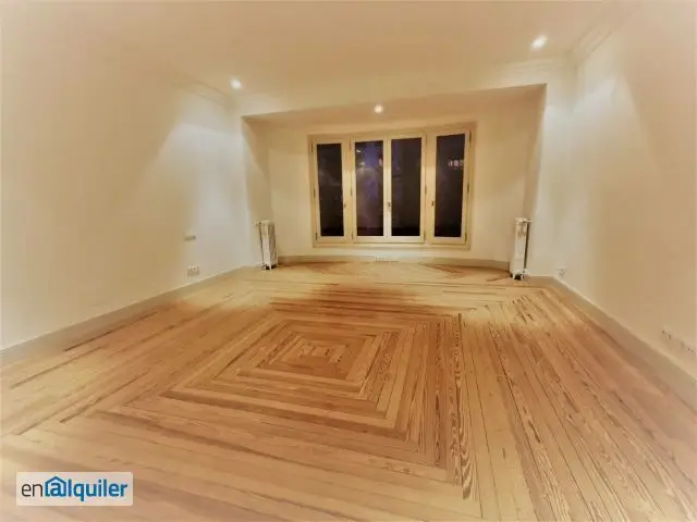 Alquiler Piso de Lujo en Jerónimos Madrid