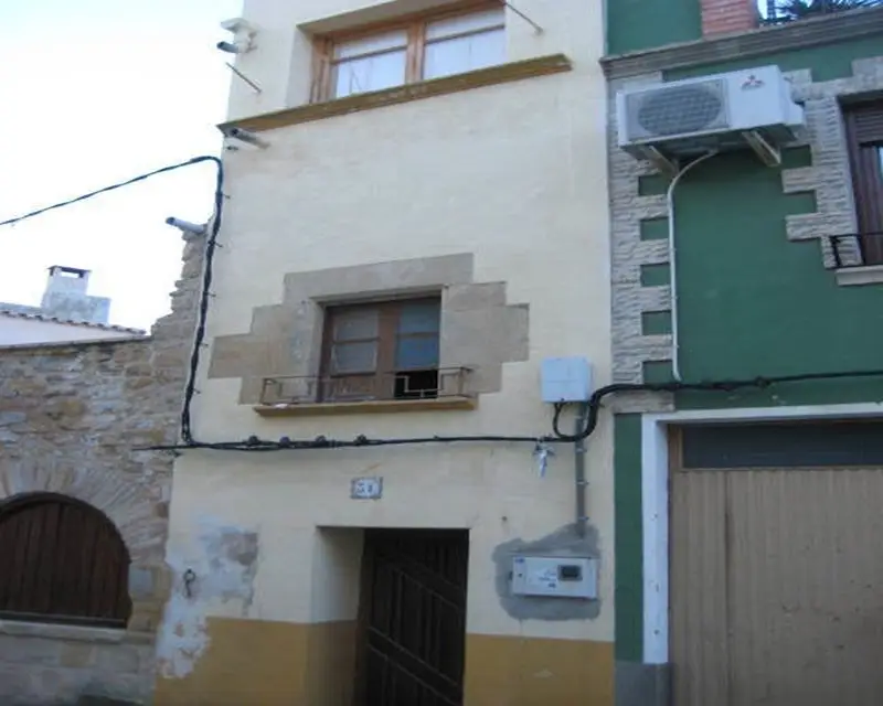 Casa Unifamiliar 234m2 3 Habitaciones Valdealgorfa