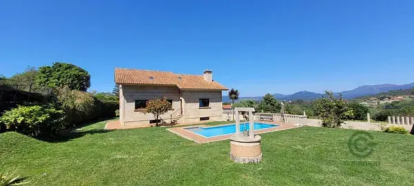 Chalet en Belesar con Jardin y Garaje cerca de Baiona