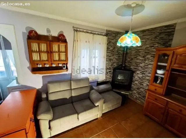 Precioso Piso Reformado en Cedeira con Almacenaje