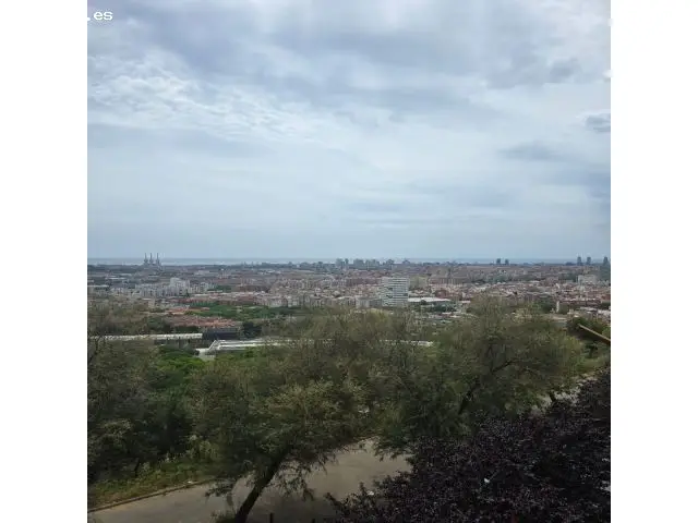 Edificio 3 Viviendas Nou Barris Vistas Barcelona