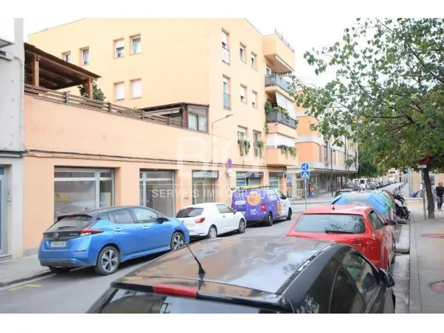Local Comercial con Patio en La Havana