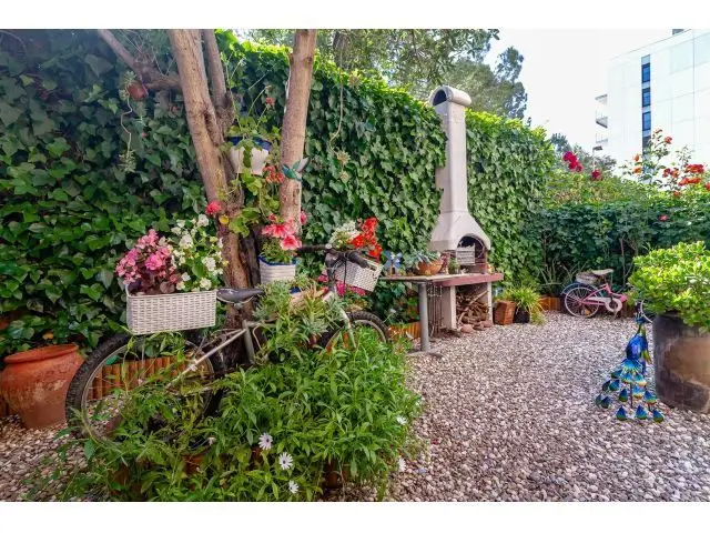 Casa en Torrent de Llops con Jardin Privado 4 Dormitorios