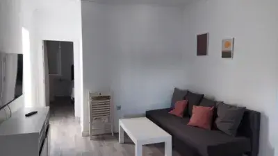 Piso Reformado en Primera Linea de Playa 3 Dormitorios