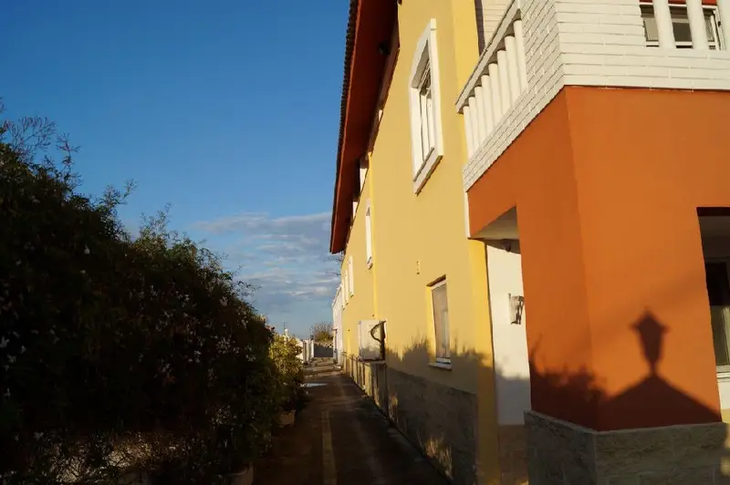 Venta Villa con Garaje en Oliva Nova 7 habitaciones ideal inversores
