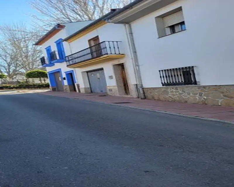 Casa Unifamiliar 249m2 Arriate Malaga 2 Dormitorios 2 Baños