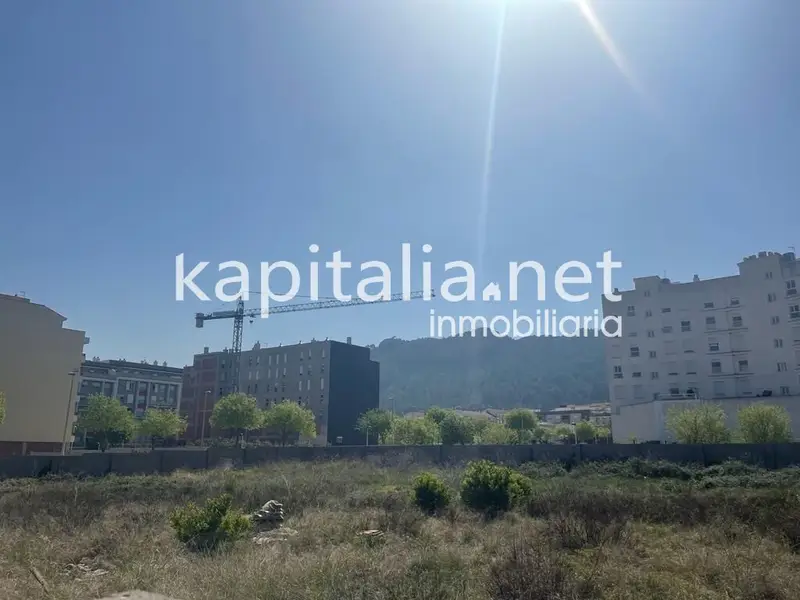 Venta Terreno 2860m2 Xativa Solar Urbano