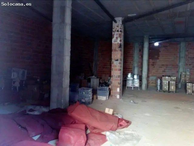 Local Comercial En Alquiler