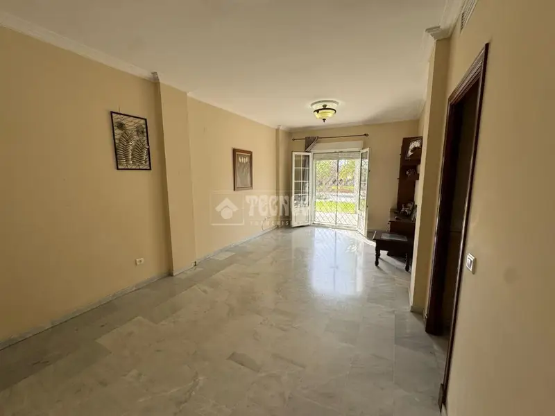 Piso en venta en Utrera 4 dormitorios garaje trastero