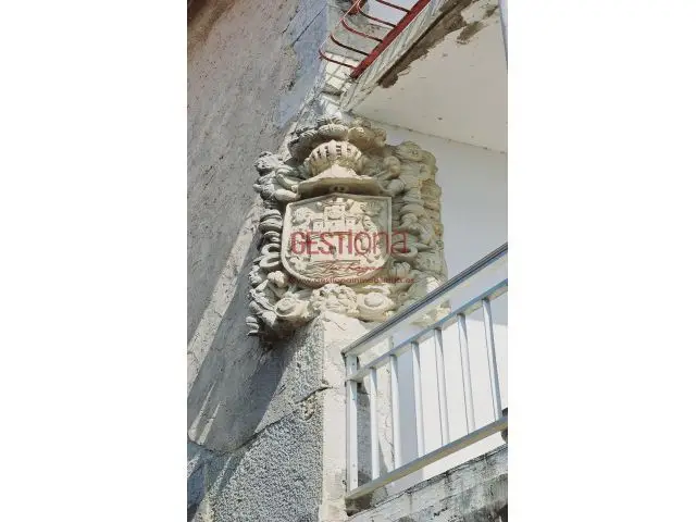 Casa De Piedra Con Escudo Para Reformar. Mentera - Barruelo