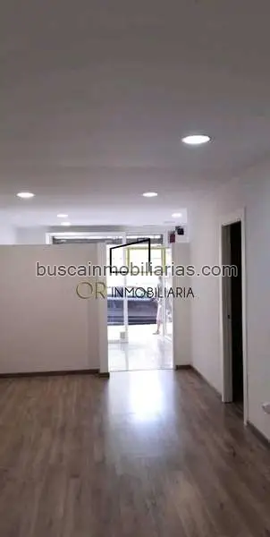 Local comercial en venta en Santa Margarida i els Monjos