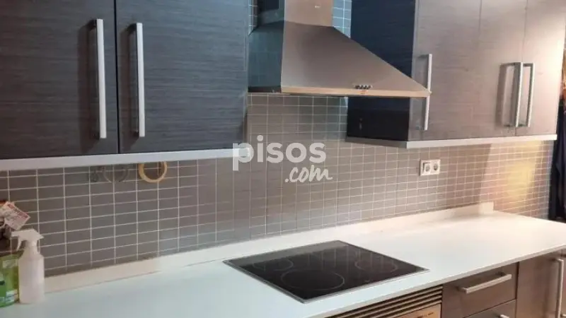 Piso en Venta en Paterna 3 Dormitorios 2 Baños Plaza Garaje