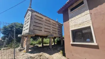 Chalet en venta en Aldán