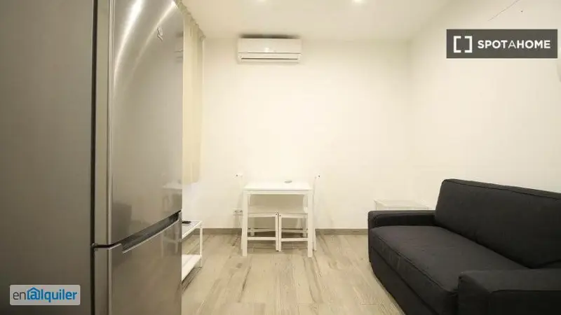 Acogedor Apartamento 1 Dormitorio Malasaña Cerca Museo Dolores Sopeña