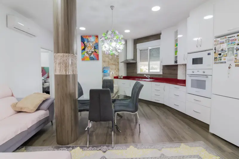 Venta Casa Reformada Murcia con Local Comercial