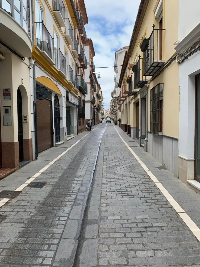 Venta Local Comercial Centro Antequera 34m2 Emprendedores