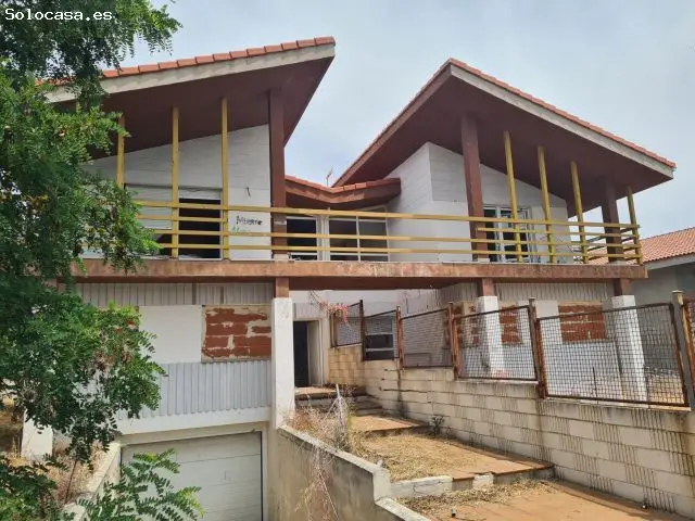 6 Pareados en Construccion El Casar Inversionistas